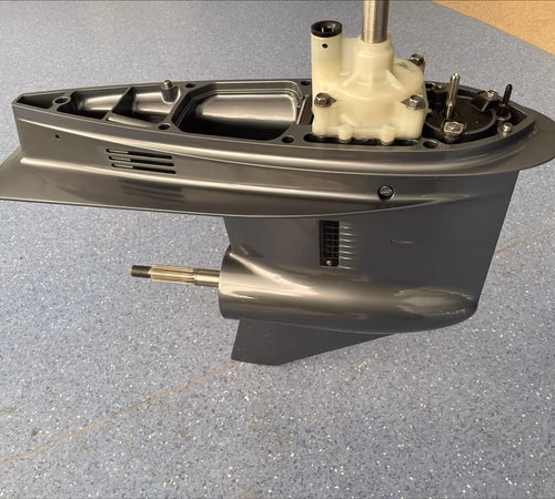 1-31 Yamaha F115 Lower Unit