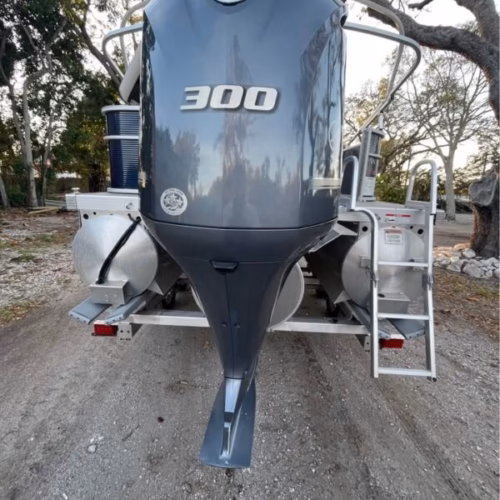 8-600x800 Yamaha F300 V6 4.2L Digital 25 F300XCA Outboard Motor