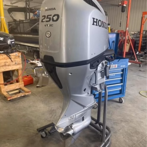 honda-250-600x780 Used Honda 250hp Outboard Motor