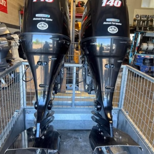 suk-twin-140-600x787 Used Suzuki 140hp Twin Outboard Motor